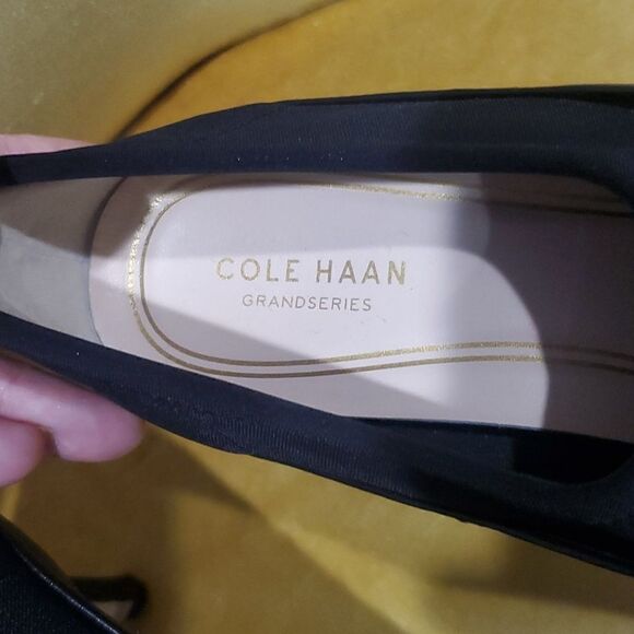 Cole Haan Grand Ambition Black Leather Heels with Adjustable Insert - Picture 5 of 15